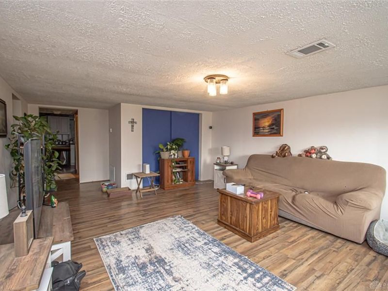 2099 Van Oss Drive, Beavercreek, OH 45431 Photo 4