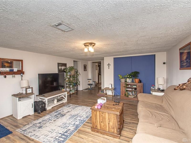 2099 Van Oss Drive, Beavercreek, OH 45431 Photo 7