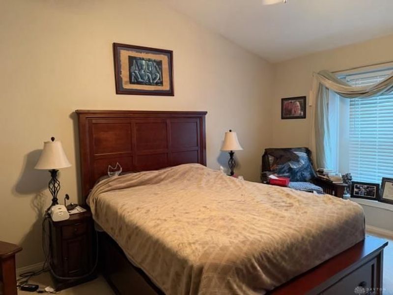 1629 Sunnington Grove Drive, Washington Township, OH 45458 Photo 15