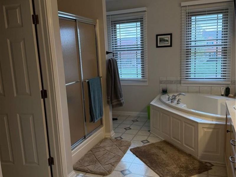 1629 Sunnington Grove Drive, Washington Township, OH 45458 Photo 17