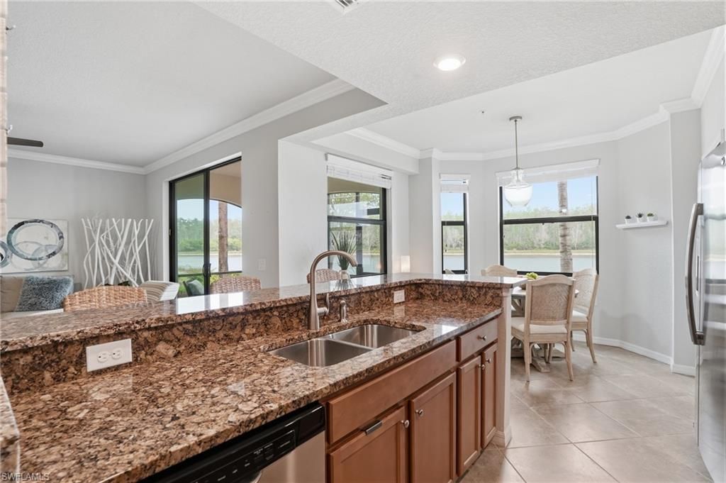 9560 Trevi Ct, Unit 4812, Naples, FL 34113 Photo