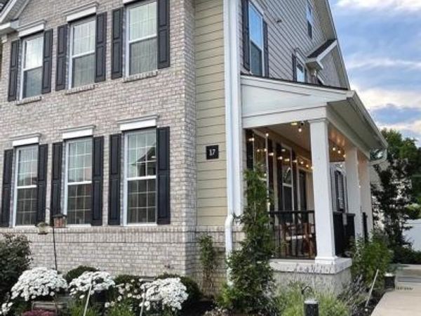 17 PEACOCK WAY, PRINCETON, NJ 08540