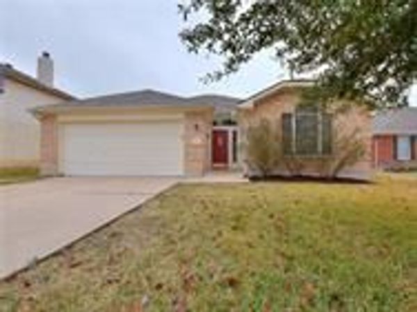 3009 Hanstrom CT , Hutto, TX 78634