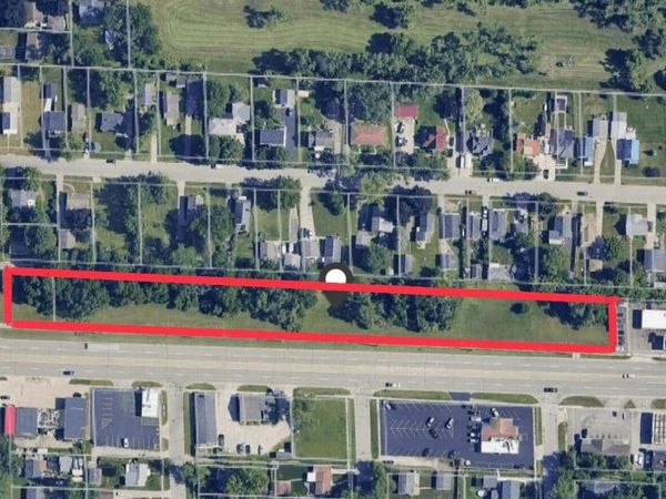 1255 Ecorse Road, Ypsilanti, MI 48198