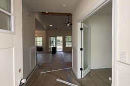 1035 Martin Ln. photo 4