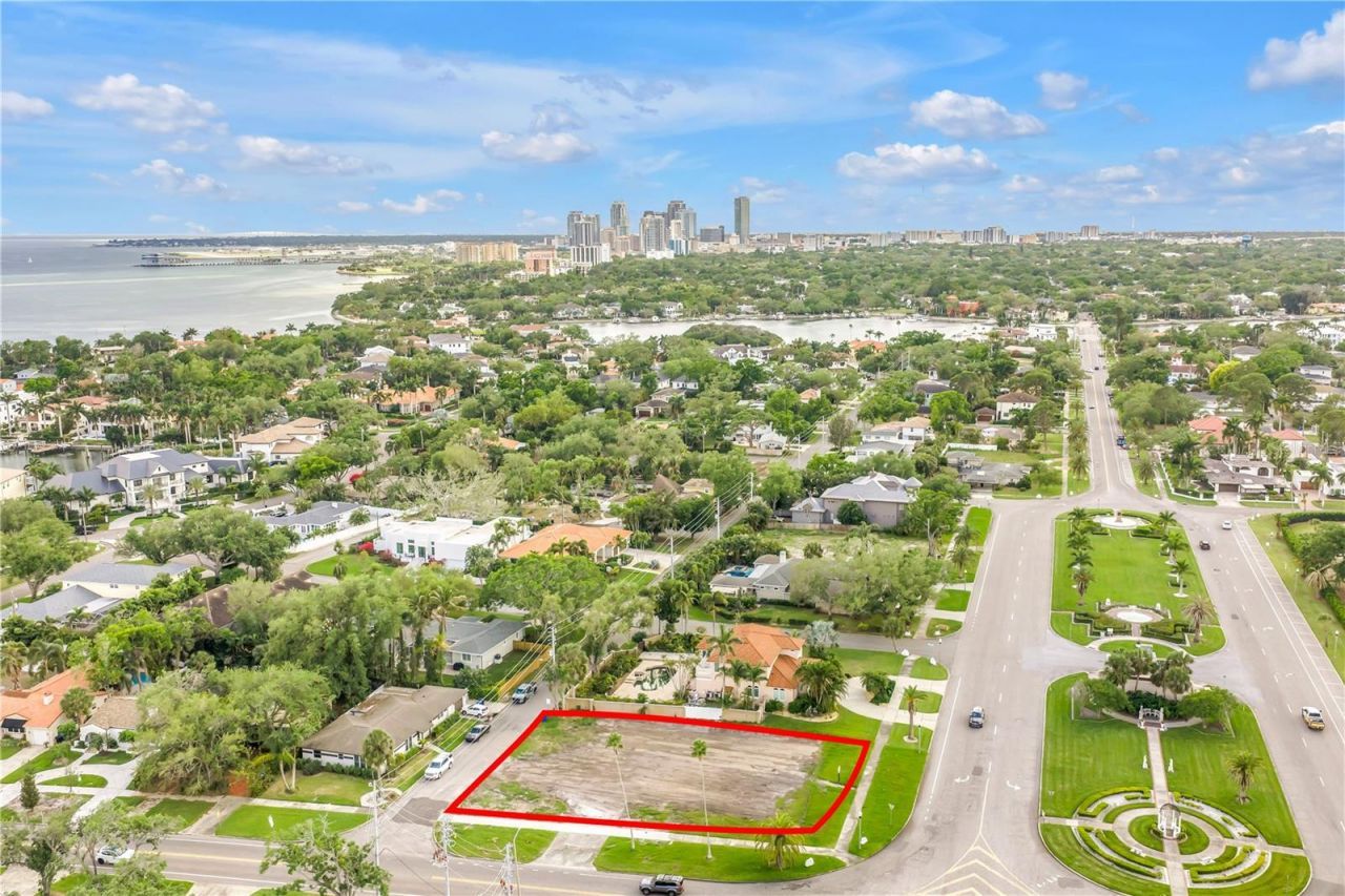 515 Snell Isle Boulevard Ne, Saint Petersburg, FL 33704 Photo