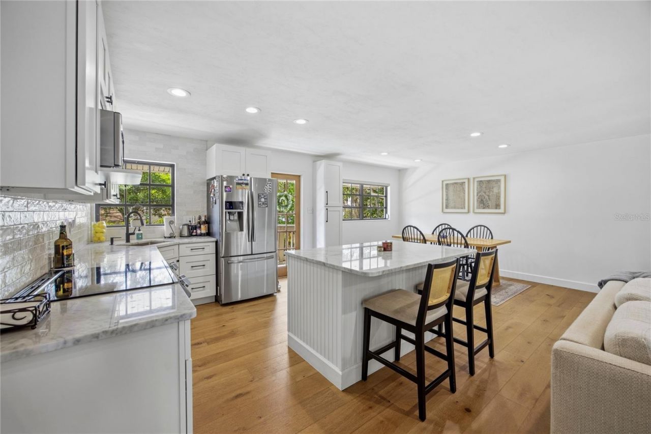 4005 NW 9th Court, Gainesville, FL 32605 Photo