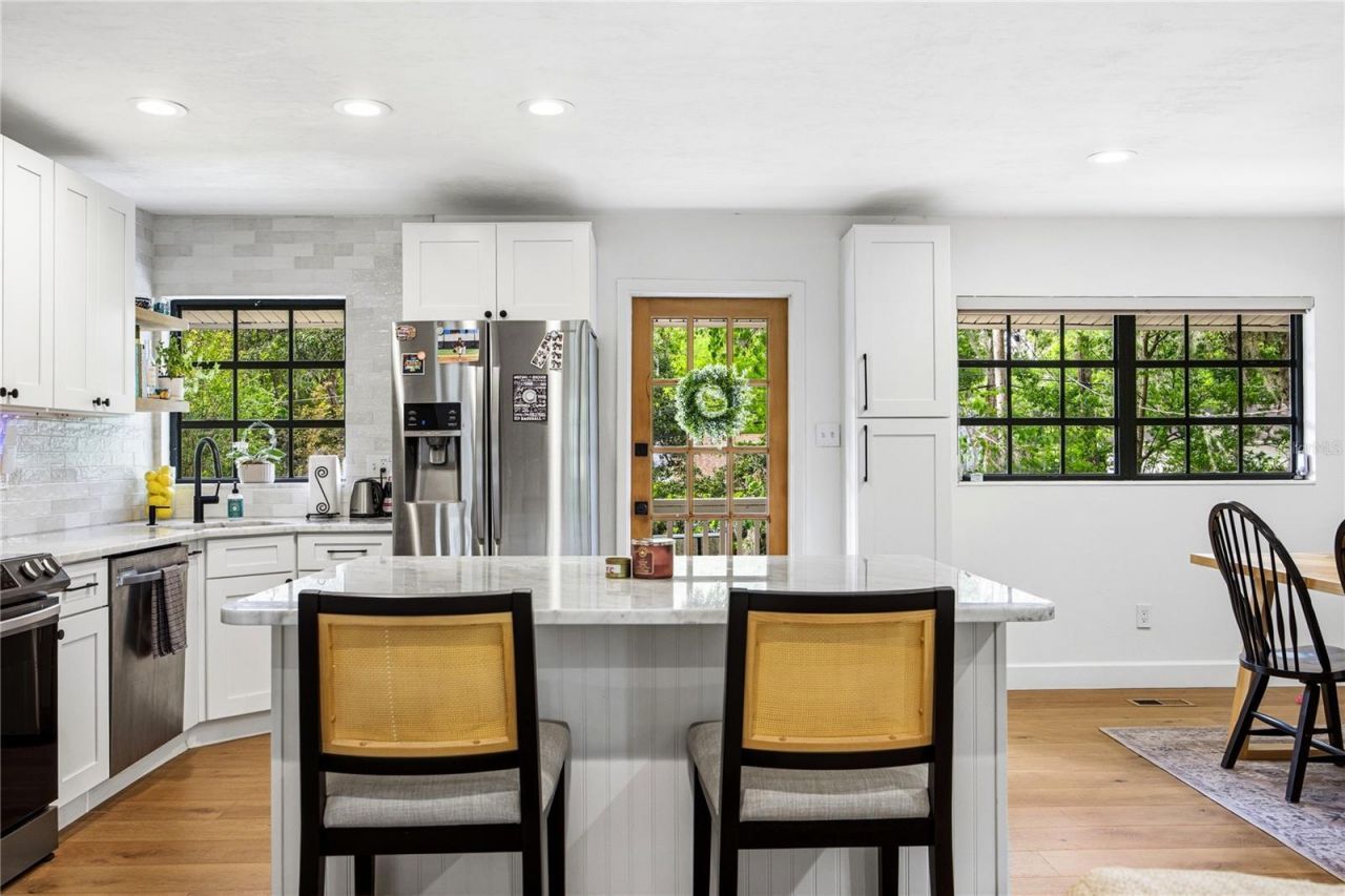 4005 NW 9th Court, Gainesville, FL 32605 Photo