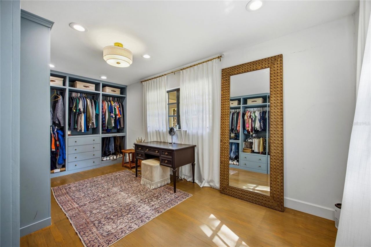 4005 NW 9th Court, Gainesville, FL 32605 Photo