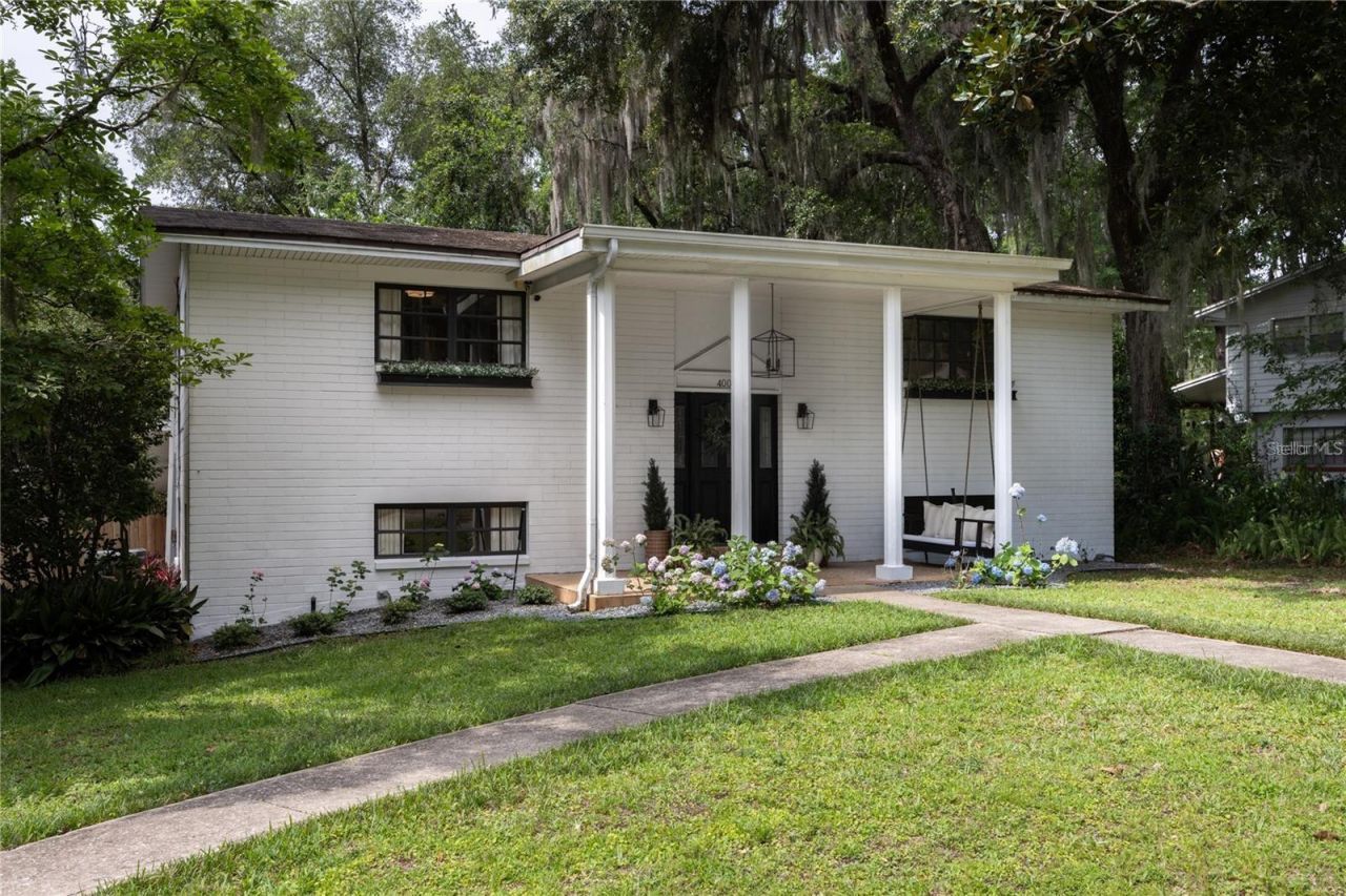 4005 NW 9th Court, Gainesville, FL 32605 Photo