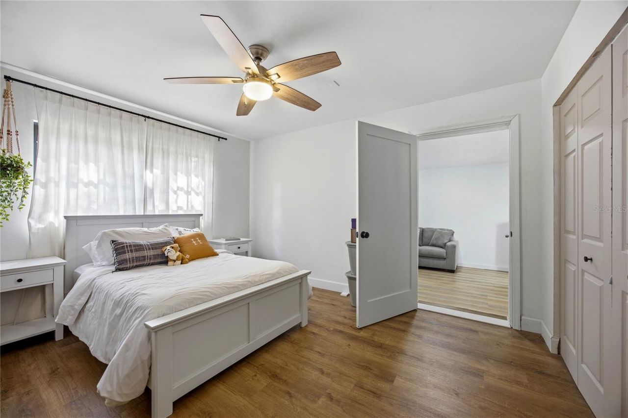 4005 NW 9th Court, Gainesville, FL 32605 Photo