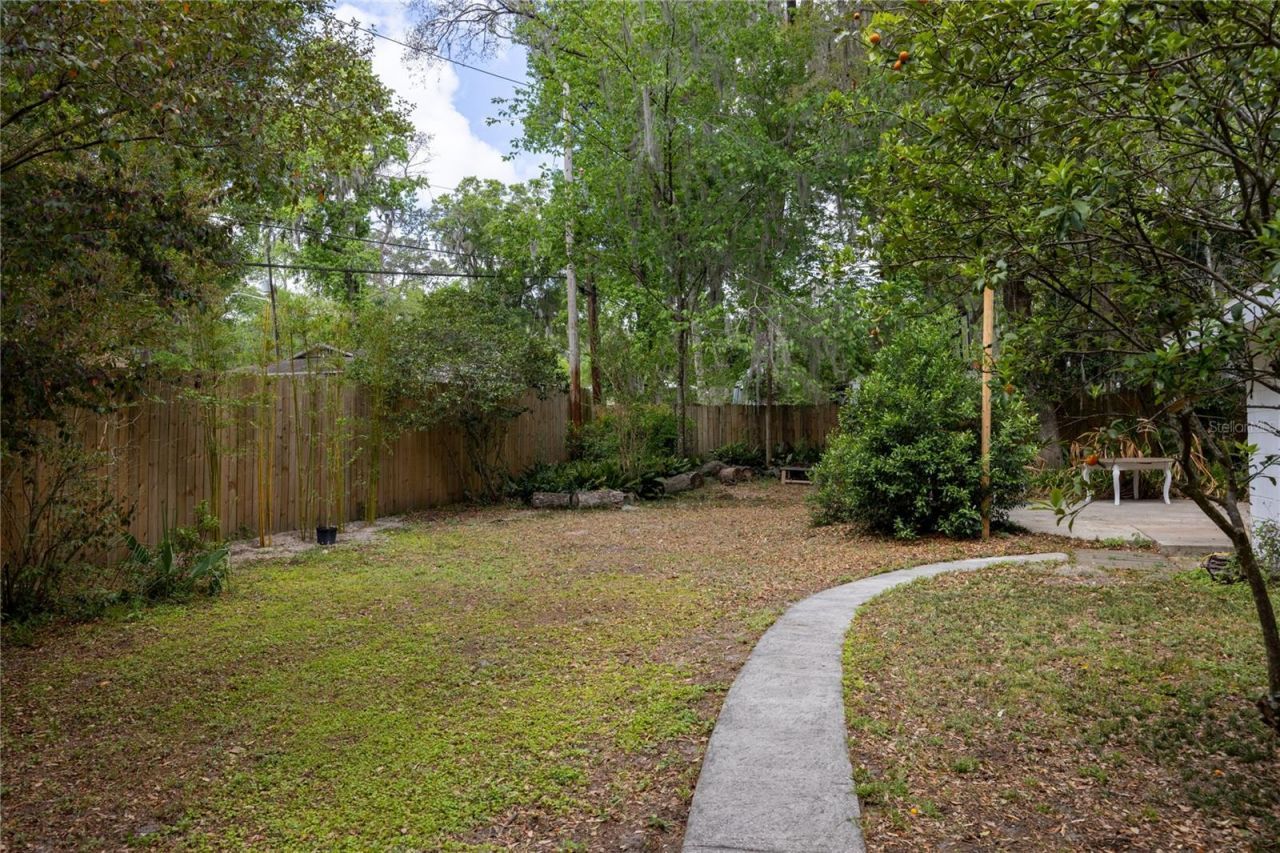4005 NW 9th Court, Gainesville, FL 32605 Photo