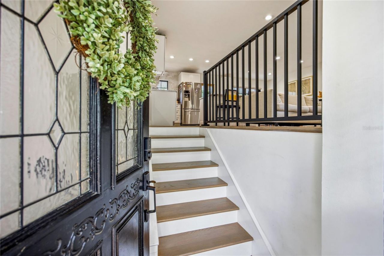 4005 NW 9th Court, Gainesville, FL 32605 Photo