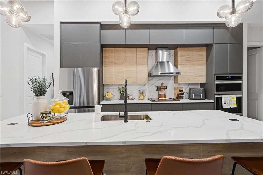 423 SW 19th Ave , Cape Coral, FL 33991 Photo