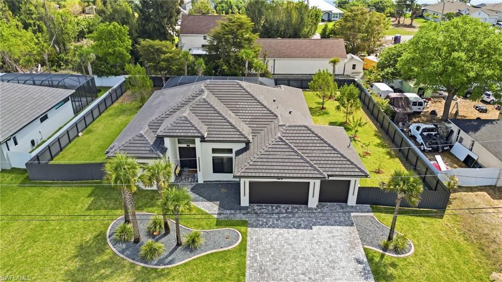 423 SW 19th Ave , Cape Coral, FL 33991 Photo