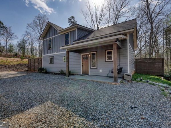 123 Lake Top Lane, Ellijay, GA 30540