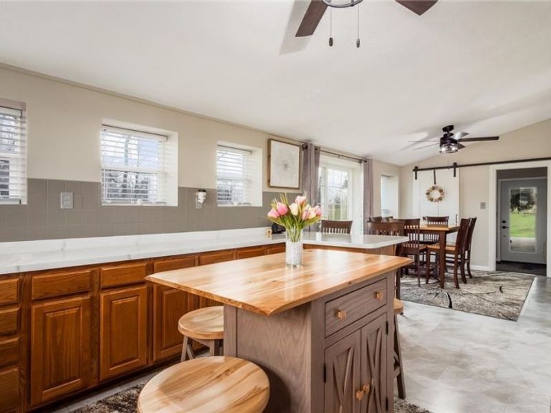 10021 Triadelphia Road NW, Crooksville, OH 43731 Photo 12