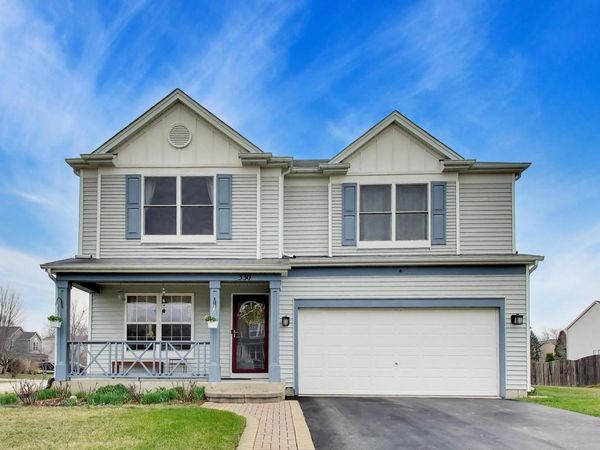 330 MARTIN Drive , Woodstock, IL 60098