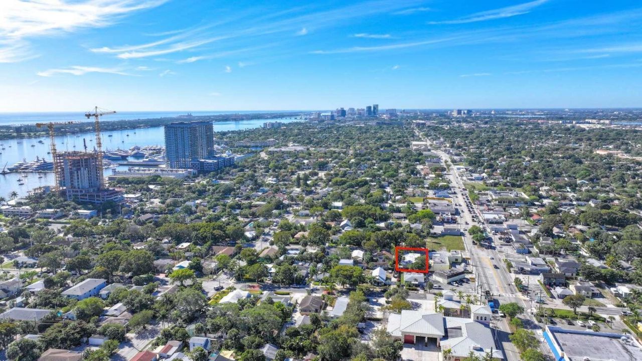 527 48th Street, West Palm Beach, FL 33407 Photo