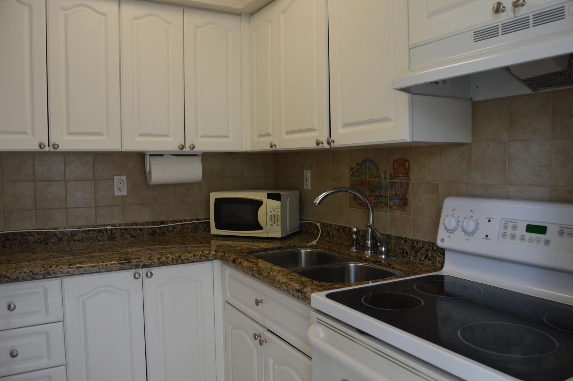 1500 SE 15th Street, Unit 219, Fort Lauderdale, FL 33316 Photo