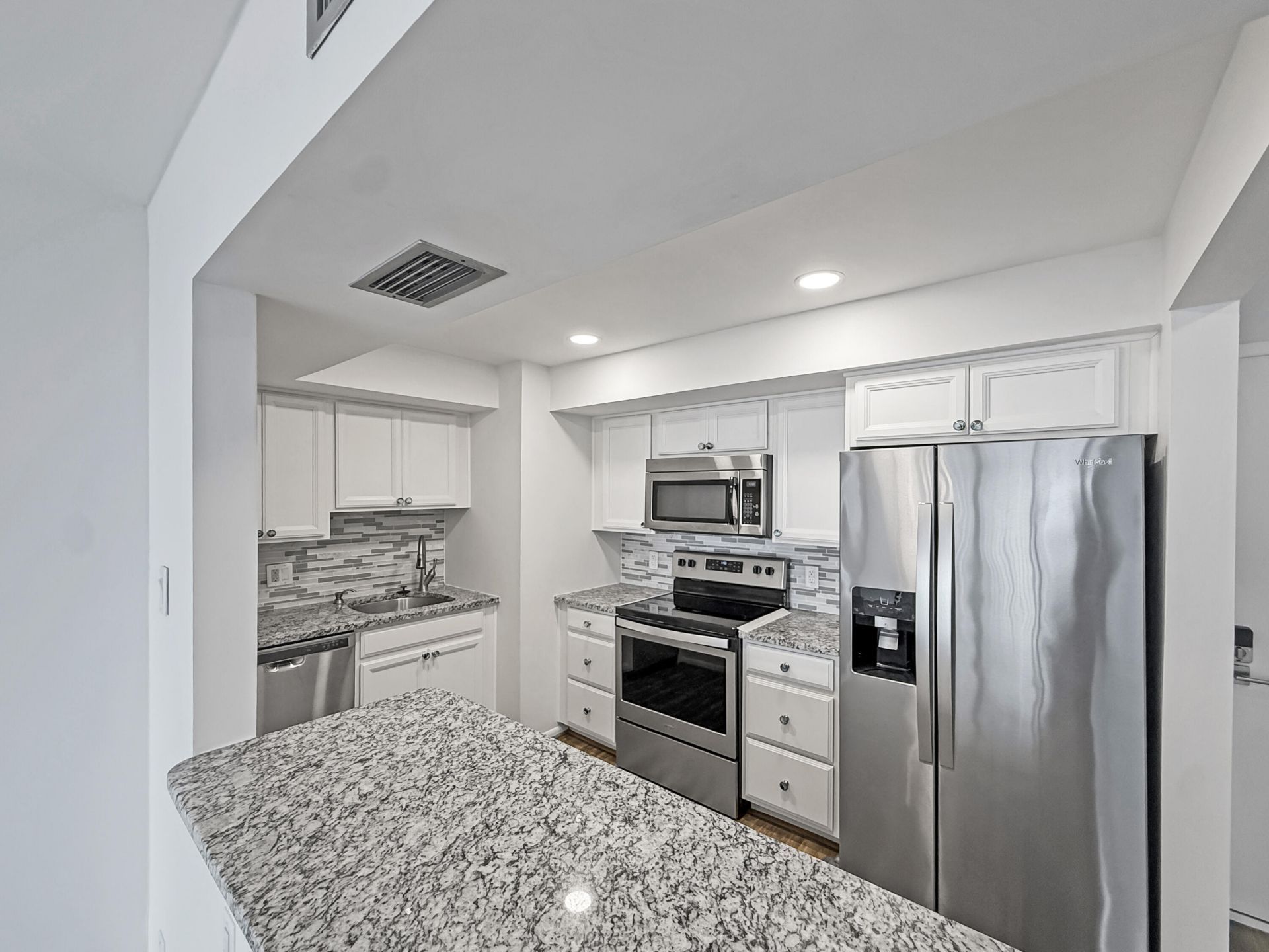525 N Ocean Boulevard, Unit 1016, Pompano Beach, FL 33062 Photo
