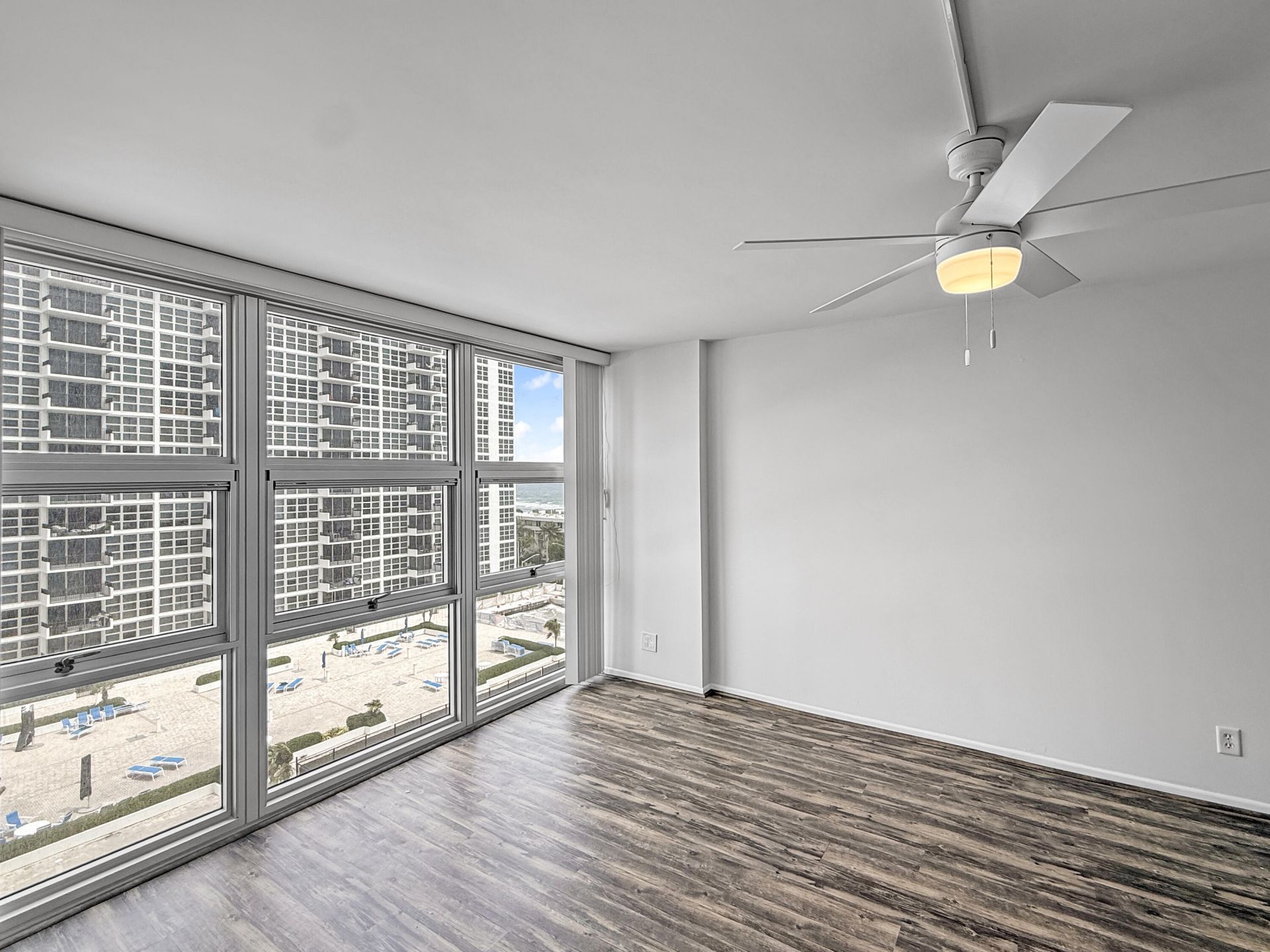 525 N Ocean Boulevard, Unit 1016, Pompano Beach, FL 33062 Photo