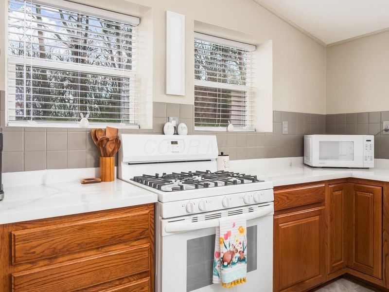 10021 W Triadelphia Road NW, Crooksville, OH 43731 Photo 10