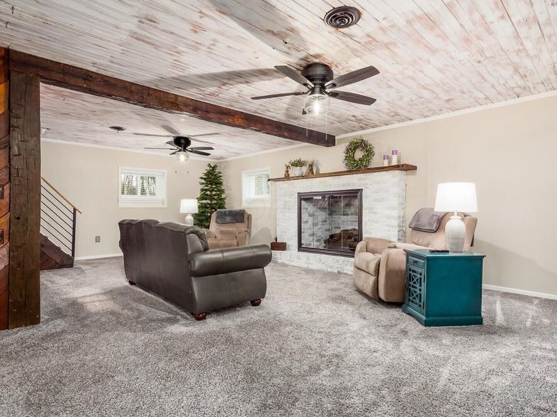 10021 W Triadelphia Road NW, Crooksville, OH 43731 Photo 11