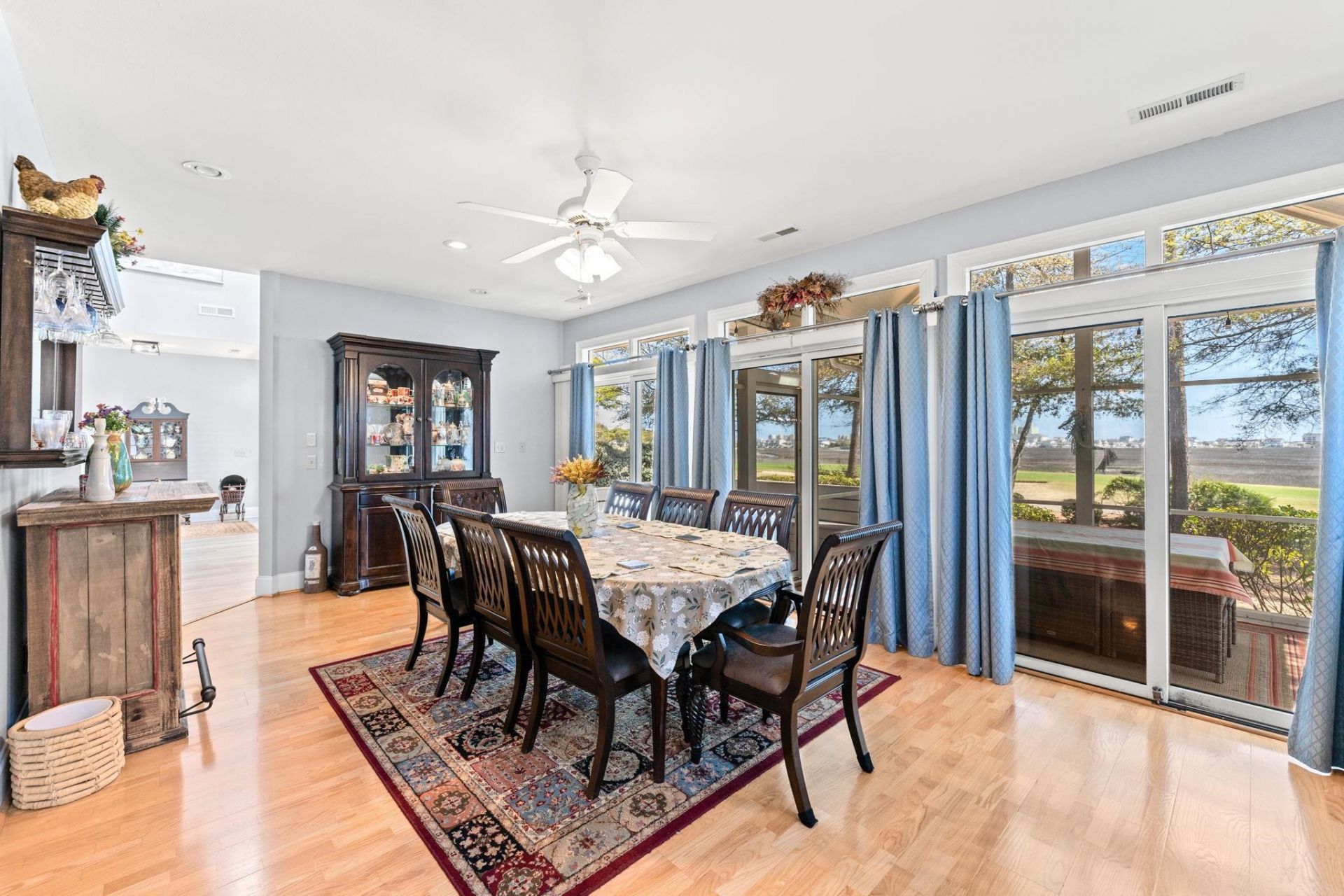 4806 Bucks Bluff Dr. Photo 12