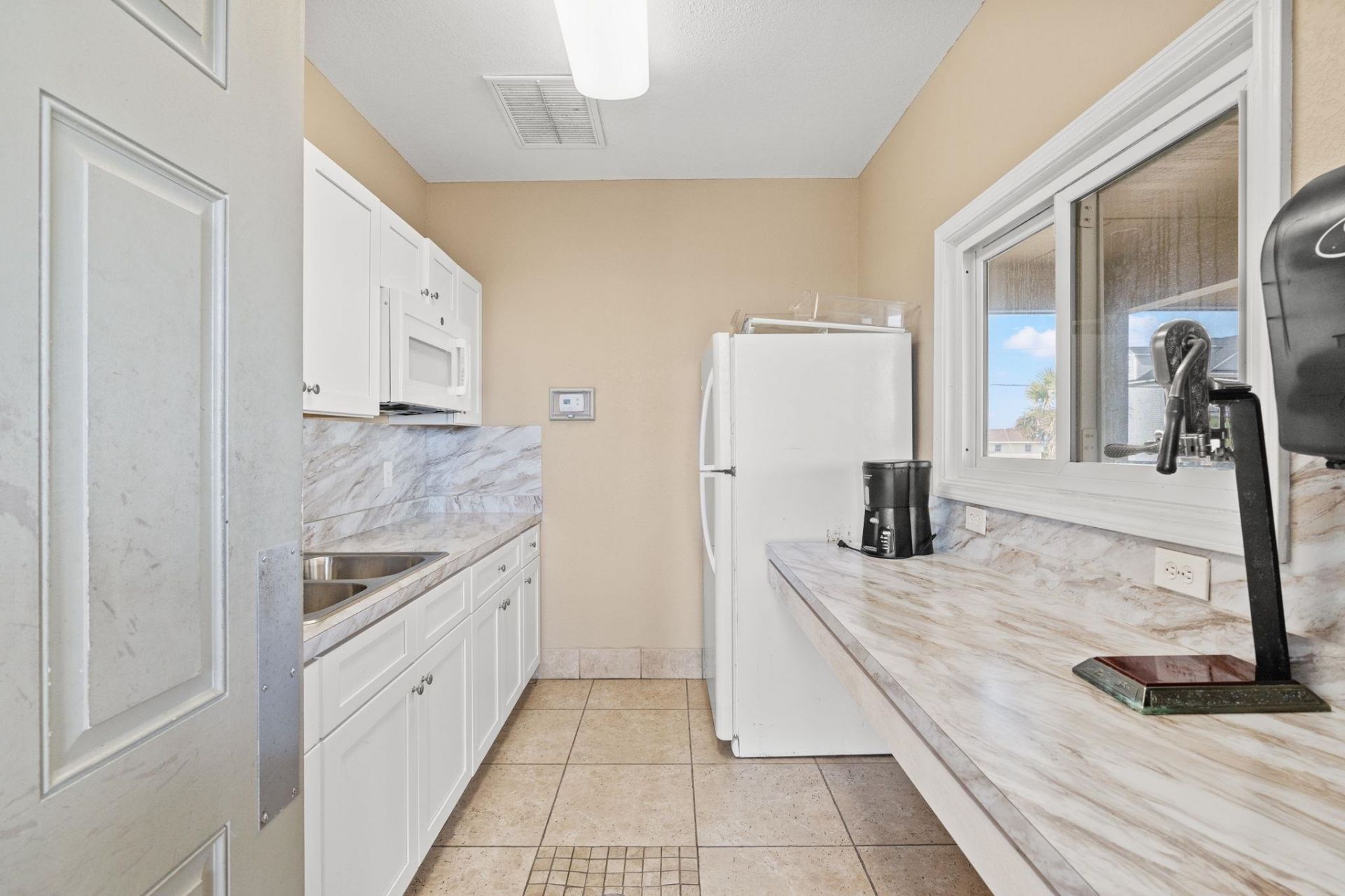 4806 Bucks Bluff Dr. Photo 44