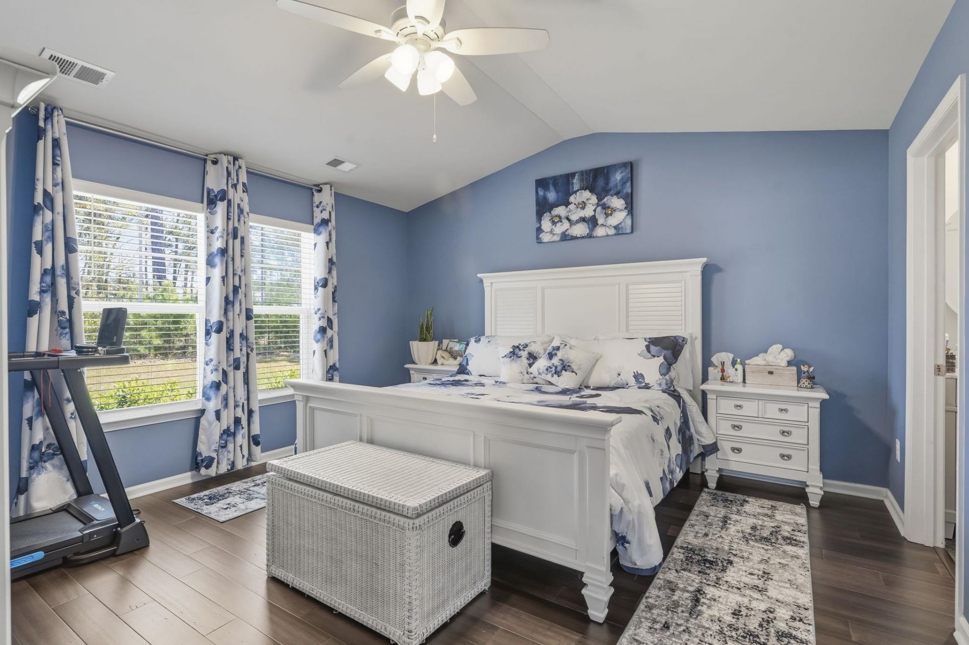 1560 Jardine Loop Photo 15