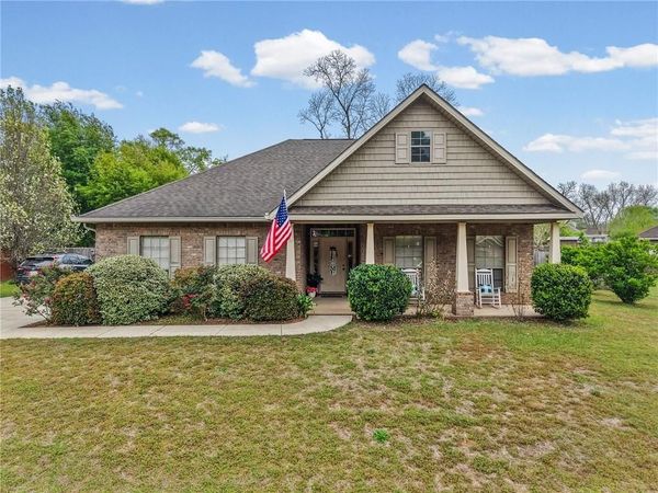 2570 Pecan Pointe Drive, Semmes, AL 36575