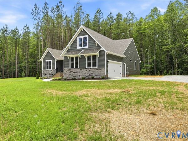 2203 walnut Tree Boulevard, Powhatan, VA 23139