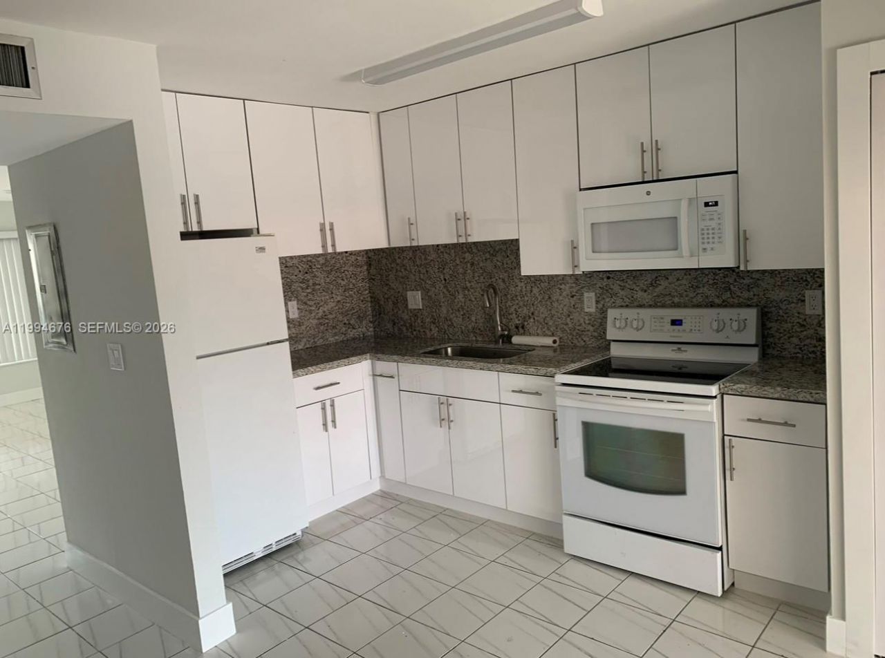 5420 W 26th Ave , Unit B-9, Hialeah, FL 33016 Photo