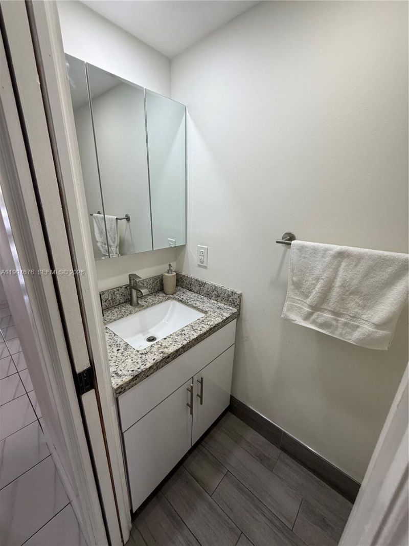 5420 W 26th Ave , Unit B-9, Hialeah, FL 33016 Photo