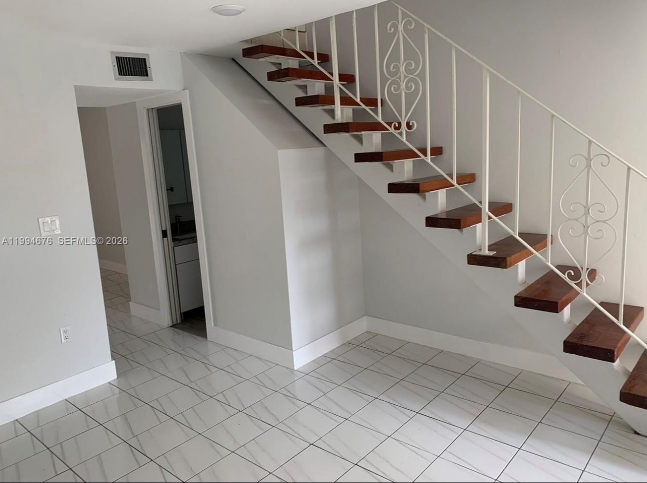 5420 W 26th Ave , Unit B-9, Hialeah, FL 33016 Photo