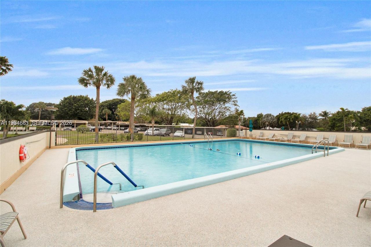 555 NW 4th Ave , Unit 4190, Boca Raton, FL 33432 Photo