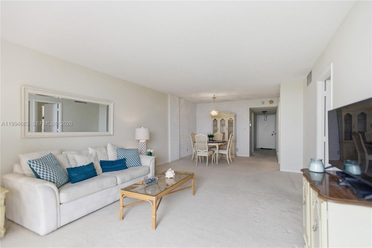 555 NW 4th Ave, Unit 4190, Boca Raton, FL 33432 Photo