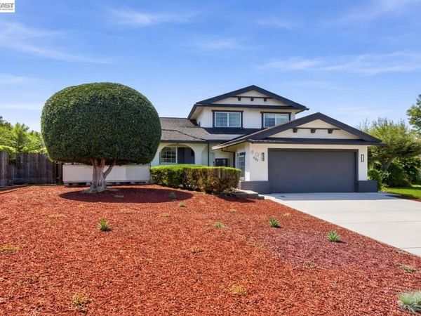 402 Avenida Arboles, San Jose, CA 95123