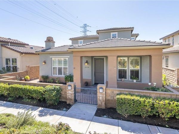 23734 Mahogany Court, Valencia, CA 91354