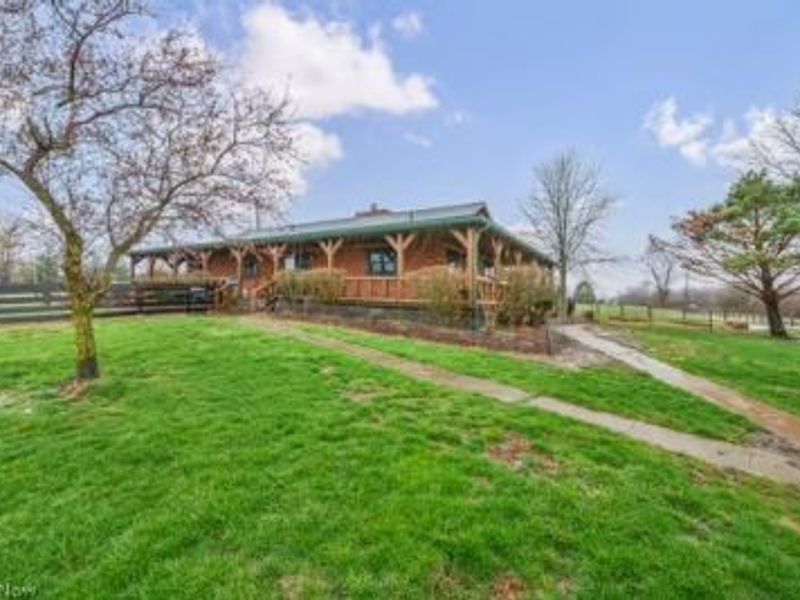 225 Township Road 581, Sullivan, OH 44880 Photo 1