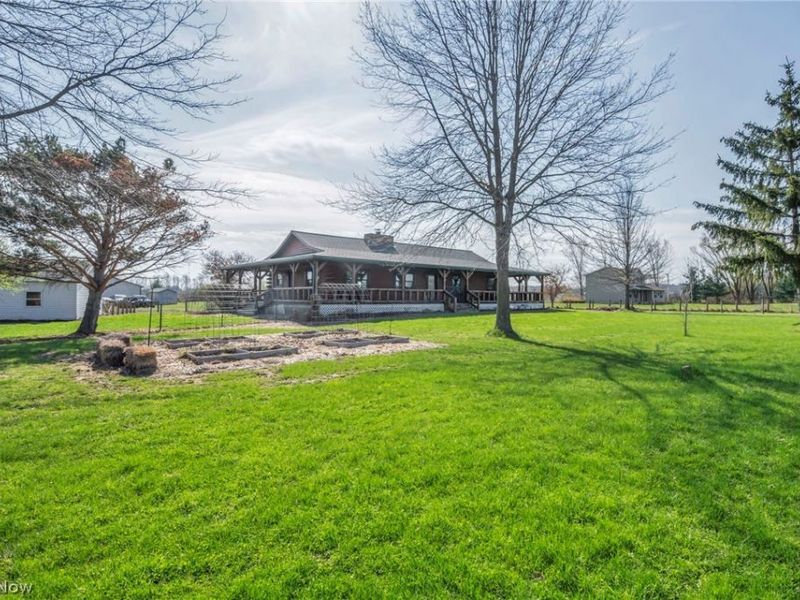 225 Township Road 581, Sullivan, OH 44880 Photo 3