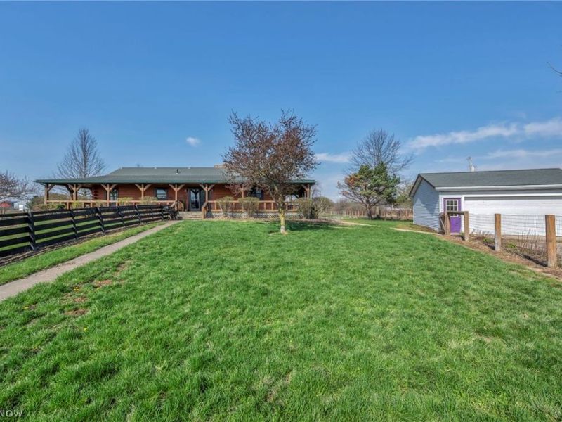 225 Township Road 581, Sullivan, OH 44880 Photo 4