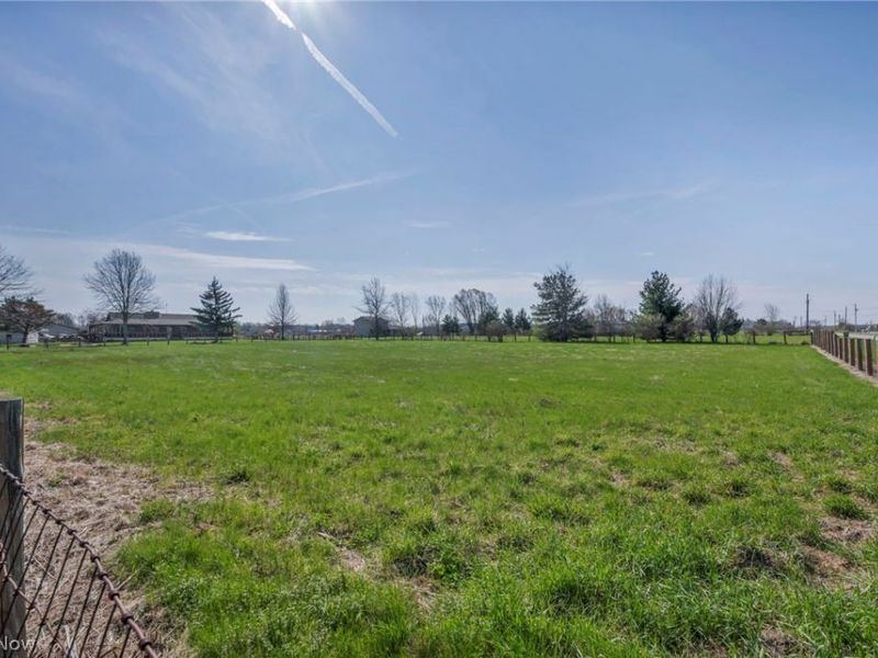 225 Township Road 581, Sullivan, OH 44880 Photo 49