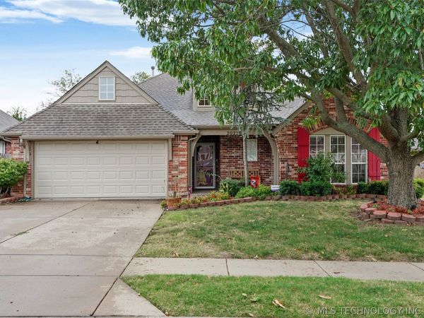 20230 E 50th Place, Broken Arrow, OK 74014