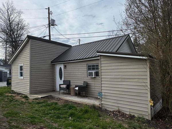 114 W 6th Street , Lancaster, OH 43130