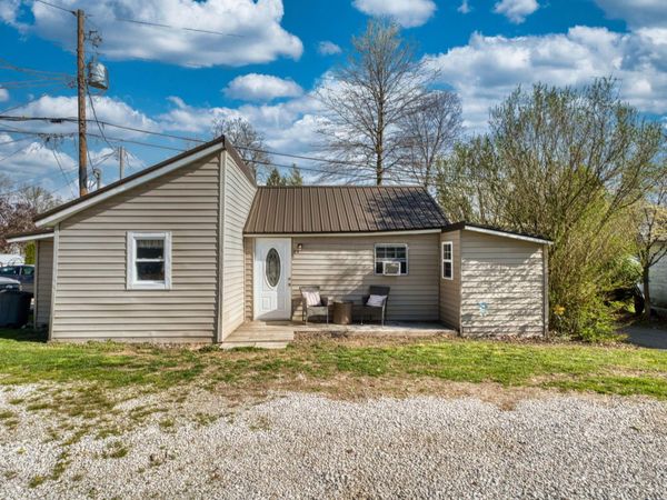 114 W 6th Street, Lancaster, OH 43130