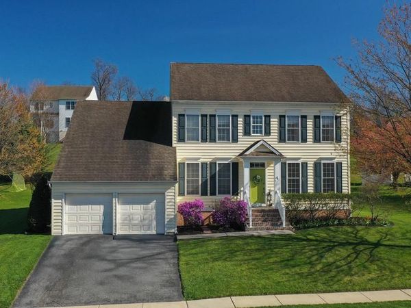 815 EDGEWORTH COURT, RED LION, PA 17356