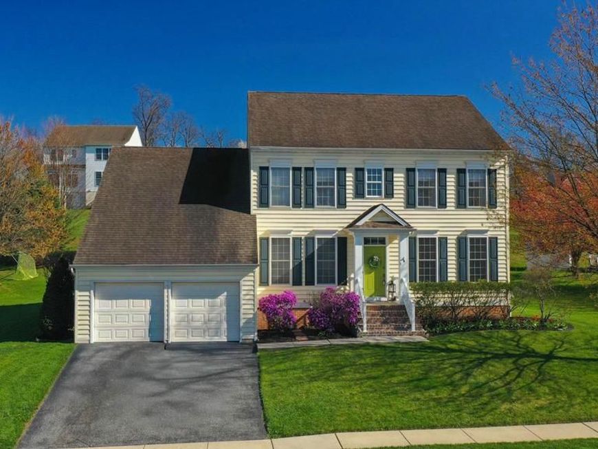 815 Edgeworth Court, Red Lion, PA 17356 Main Photo