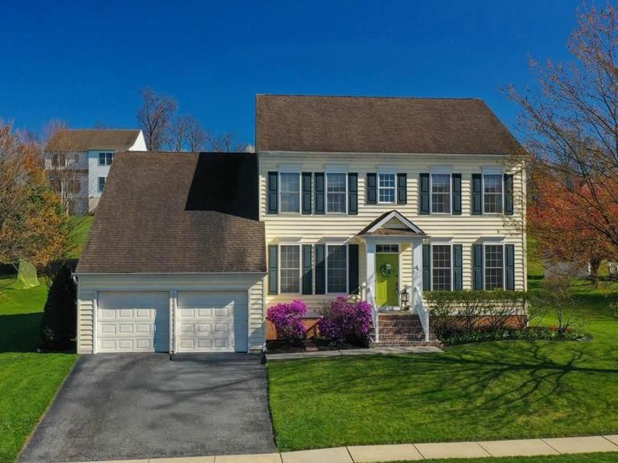 815 Edgeworth Court, Red Lion, PA 17356 Main Photo